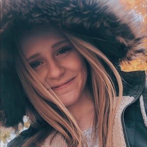 Meet your Posher, Anna